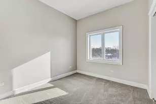 450 S Western Ave, Des Plaines, IL 60016 - Photo 14