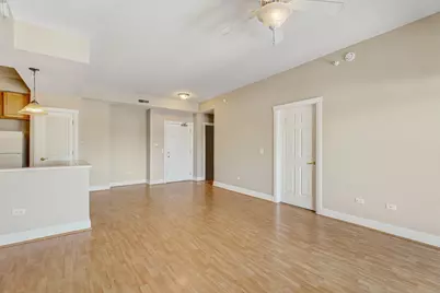 450 S Western Avenue #506, Des Plaines, IL 60016 - Photo 4