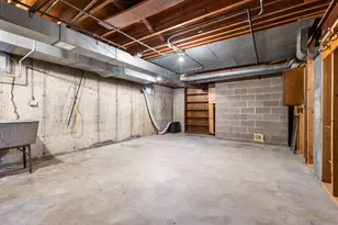 1303 Campus Hills Blvd, Rockford, IL 61103 - Photo 16