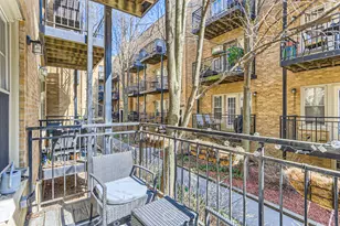 2243 N Lincoln Ave, Chicago, IL 60614 - Photo 10