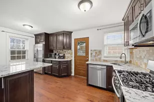 4646 River Rd, Schiller Park, IL 60176 - Photo 6