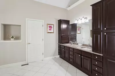 2667 Charter Oak Drive, Aurora, IL 60502 - Photo 16