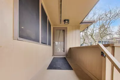 28 Muirwood Drive, Glen Ellyn, IL 60137 - Photo 4