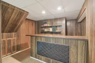 105 W Dover Dr, Mount Prospect, IL 60056 - Photo 18