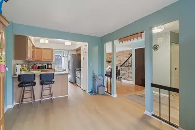 105 W Dover Drive, Mount Prospect, IL 60056 - Photo 10