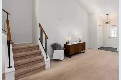 6385 Winstead Court, Lisle, IL 60532 - Photo 4