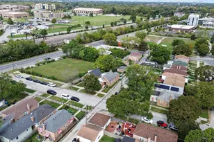 819 E 98th Pl, Chicago, IL 60628 - Photo 40