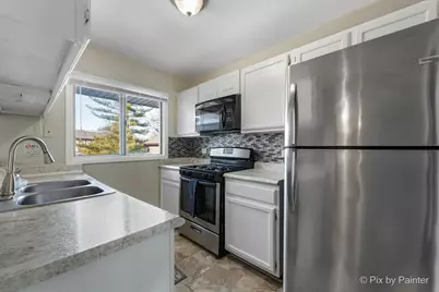 6207 Kit Carson Drive #6207, Hanover Park, IL 60133 - Photo 6