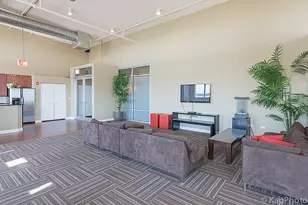 901 W Madison St, Chicago, IL 60607 - Photo 40