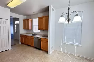 1535 Reserve Ln, Dekalb, IL 60115 - Photo 4