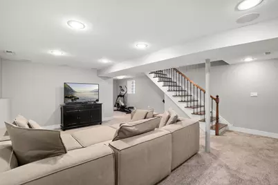 3940 N Christiana Avenue, Chicago, IL 60618 - Photo 32