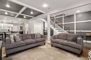 3940 N Christiana Ave, Chicago, IL 60618 - Photo 4