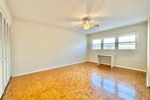 5200 Galitz St, Skokie, IL 60077 - Photo 12