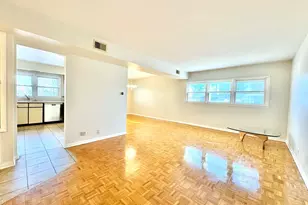 5200 Galitz St, Skokie, IL 60077 - Photo 4