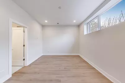 3339 N Ridgeway Avenue #1S, Chicago, IL 60618 - Photo 10