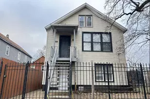 8602 S Houston Ave, Chicago, IL 60617 - Photo 1