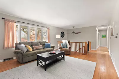 14405 Greenland Avenue, Orland Park, IL 60462 - Photo 2