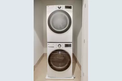 3339 N Ridgeway Avenue #1N, Chicago, IL 60618 - Photo 16