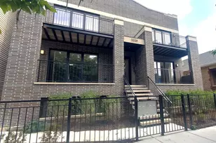 3339 N Ridgeway Ave, Chicago, IL 60618 - Photo 2