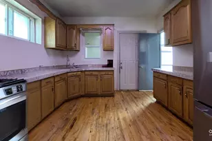 1041 N Ridgeway Ave, Chicago, IL 60651 - Photo 10