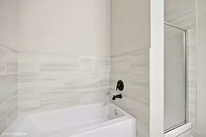 221 E Cullerton Street #517, Chicago, IL 60616 - Photo 18