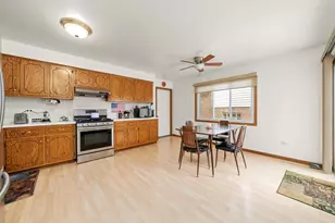 3518 Harvey Ave, Berwyn, IL 60402 - Photo 6