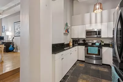 3323 N Paulina Avenue #2D, Chicago, IL 60657 - Photo 14