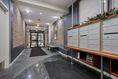 3323 N Paulina Avenue #2D, Chicago, IL 60657 - Photo 2