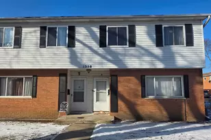 1358 Monomoy St, Aurora, IL 60506 - Photo 1