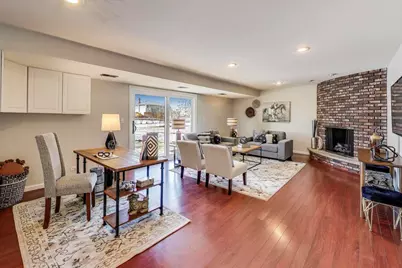 2002 N Eastwood Drive, Arlington Heights, IL 60004 - Photo 12