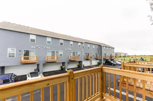 1053 Briar Gln Ct, Hampshire, IL 60140 - Photo 12