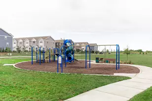 1053 Briar Gln Ct, Hampshire, IL 60140 - Photo 24