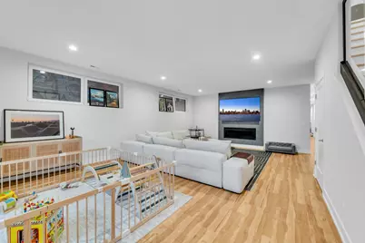3708 W Belmont Avenue #1, Chicago, IL 60618 - Photo 20