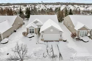 2982 Ravinia Cir, Mundelein, IL 60060 - Photo 30