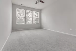 2982 Ravinia Cir, Mundelein, IL 60060 - Photo 16