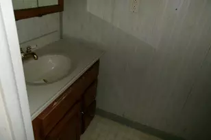 608 N Wasson St, Streator, IL 61364 - Photo 10