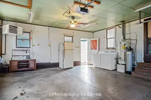 317 N Thomas St, Martinton, IL 60951 - Photo 12