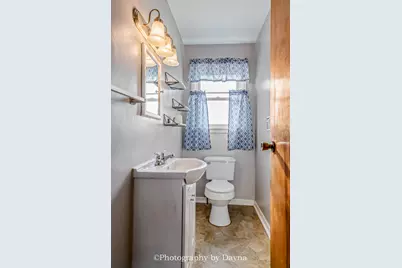 317 N Thomas Street, Martinton, IL 60951 - Photo 8