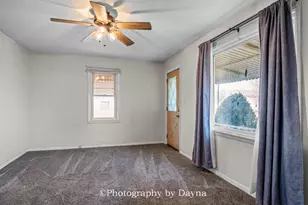 317 N Thomas St, Martinton, IL 60951 - Photo 2