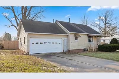 317 N Thomas Street, Martinton, IL 60951 - Photo 22