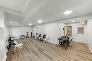 [Address not provided], Chicago, IL 60651 - Photo 18