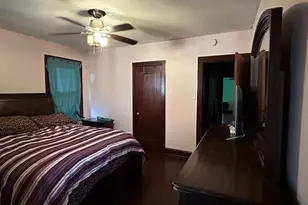 13845 S Wabash Ave, Riverdale, IL 60827 - Photo 2