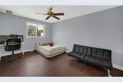 1010 Heathrow Court, Wheaton, IL 60189 - Photo 14