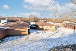 756 Woodruff Ave, Joliet, IL 60436 - Photo 24