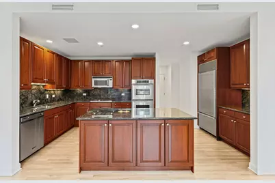 415 E North Water Street #1003, Chicago, IL 60611 - Photo 10