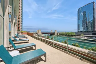 415 E North Water St, Chicago, IL 60611 - Photo 40