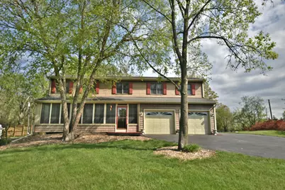 6N264 Weber Drive, Saint Charles, IL 60174 - Photo 1