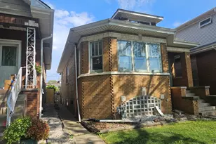 2711 N 77th Ave, Elmwood Park, IL 60707 - Photo 1