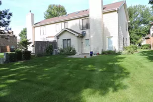 245 Carlisle Ave, Westmont, IL 60559 - Photo 6