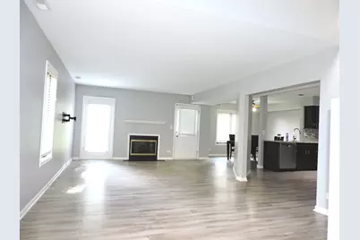 245 Carlisle Avenue, Westmont, IL 60559 - Photo 10